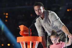 Nickelodeon Kids' Choice Sports Awards 2015 - Roaming Show