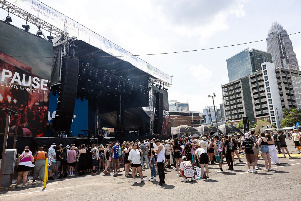 Lovin' Life Music Fest